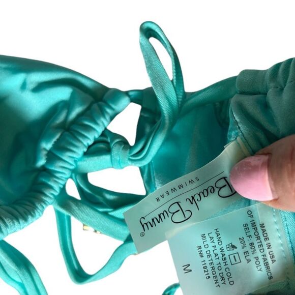 Beach Bunny Ireland Bikini Top Light Aqua nwt - Picture 7 of 7